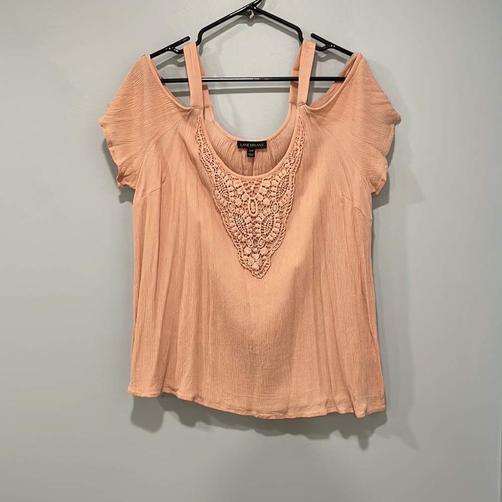 Lane Bryant cold shoulder shirt 18/20